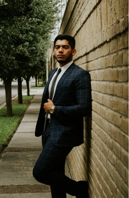 Modern Fit vs Slim Fit: What's the Difference in Shirts & Suits? Nimble Made Modern Fit vs Slim Fit: What's the Difference in Shirts & Suits? Nimble Made