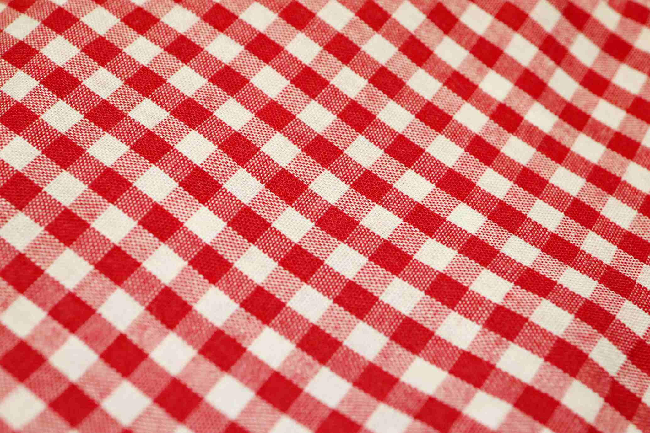 what is gingham? gingham fabric close up