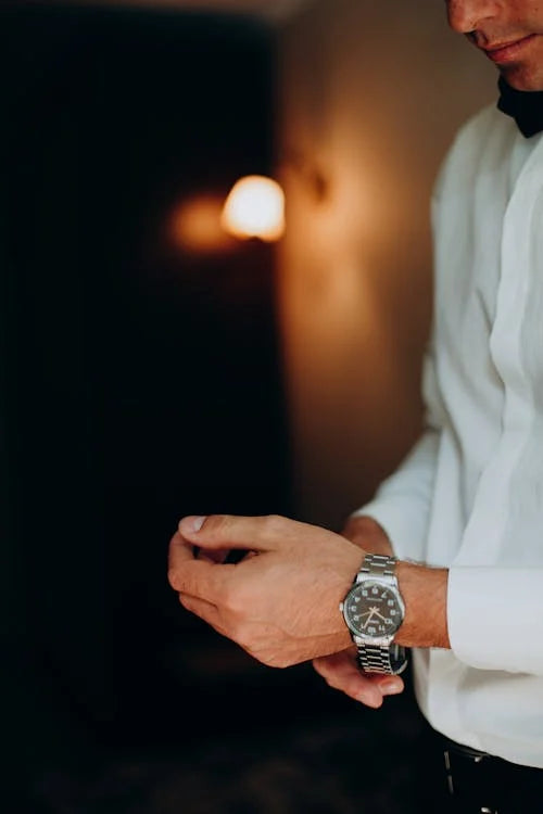 Best 38mm watches for men with small wrist