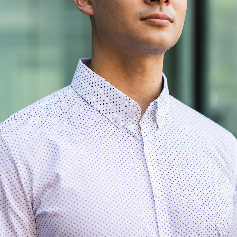 model is 5'11 and 160 lbs wearing size N4 in 100% cotton smooth weave slim fit