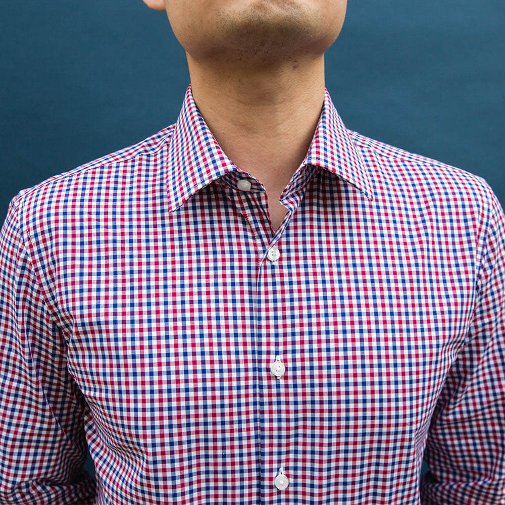 model is 5'5" 130 lbs wearing size n1 in red blue white gingham weave slim fit