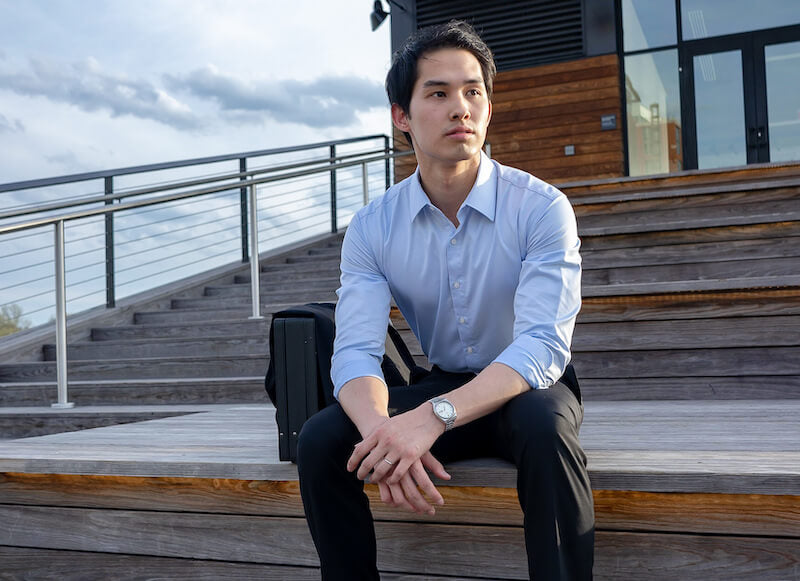 man wearing the best blue dress shirt