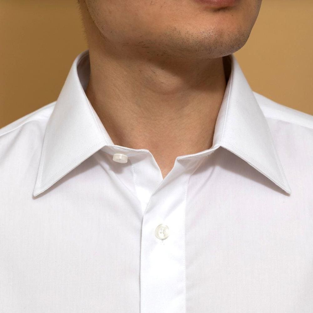 mens fitted white dress shirt on business professional man
